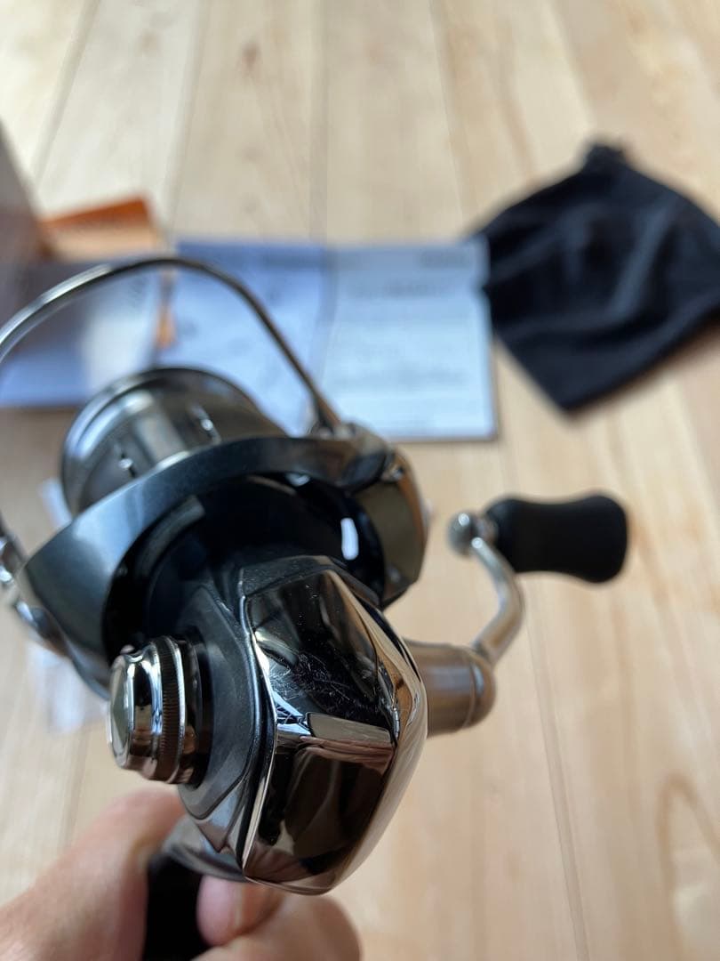 24ルビアスDAIWA LUVIAS LT2000S-H スピニングリール