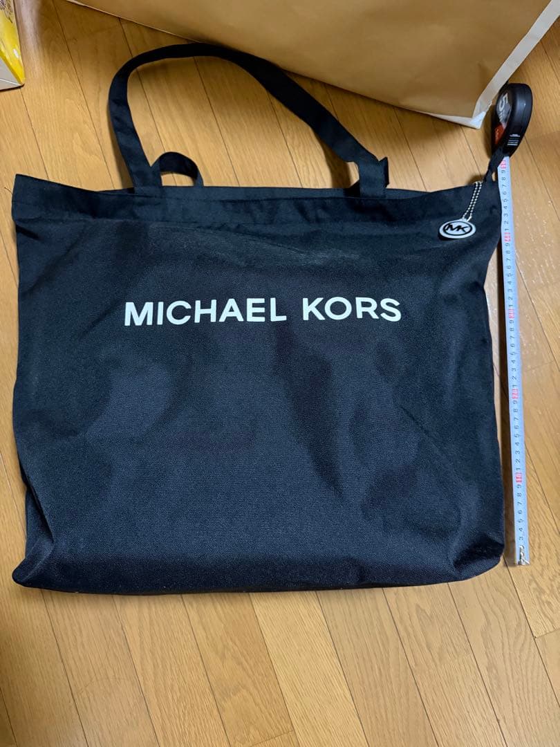 未使用　 MICHAEL KORS ブラック トートバッグ