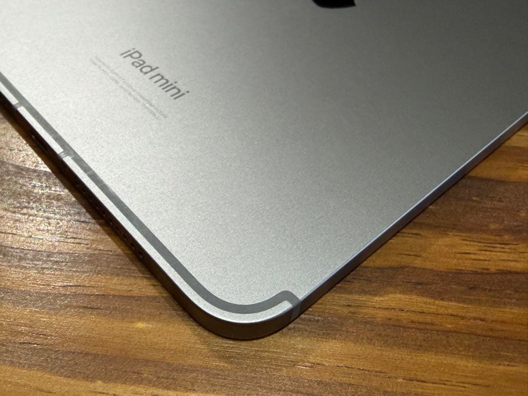 【美品】iPad mini 7 + Apple Pencil pro + ケース