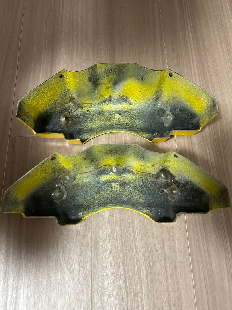 エセックス(ESSEX/CRS)キャリパーカバー Ver1 200系ハイエース