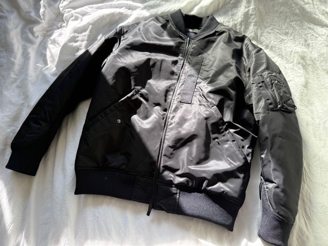 ハイブリッドダウンオーバーサイズMA-1　ブラック L