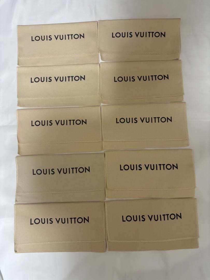 ルイヴィトン　長財布用　現行保存袋１０枚　正規品中古