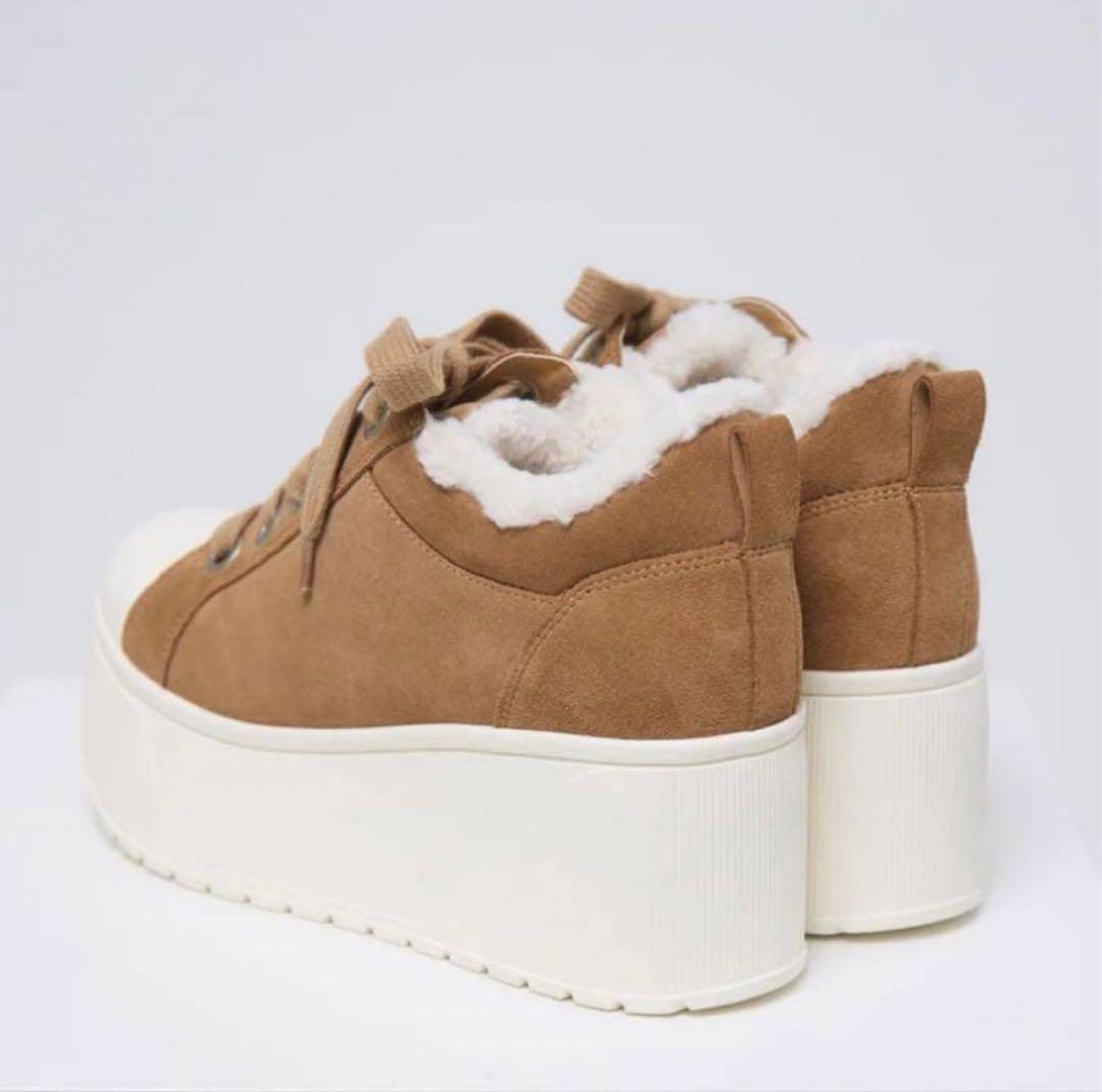 鈴木亜美さん もこもこ スエードスニーカー L 人気 厚底スニーカー 24.5