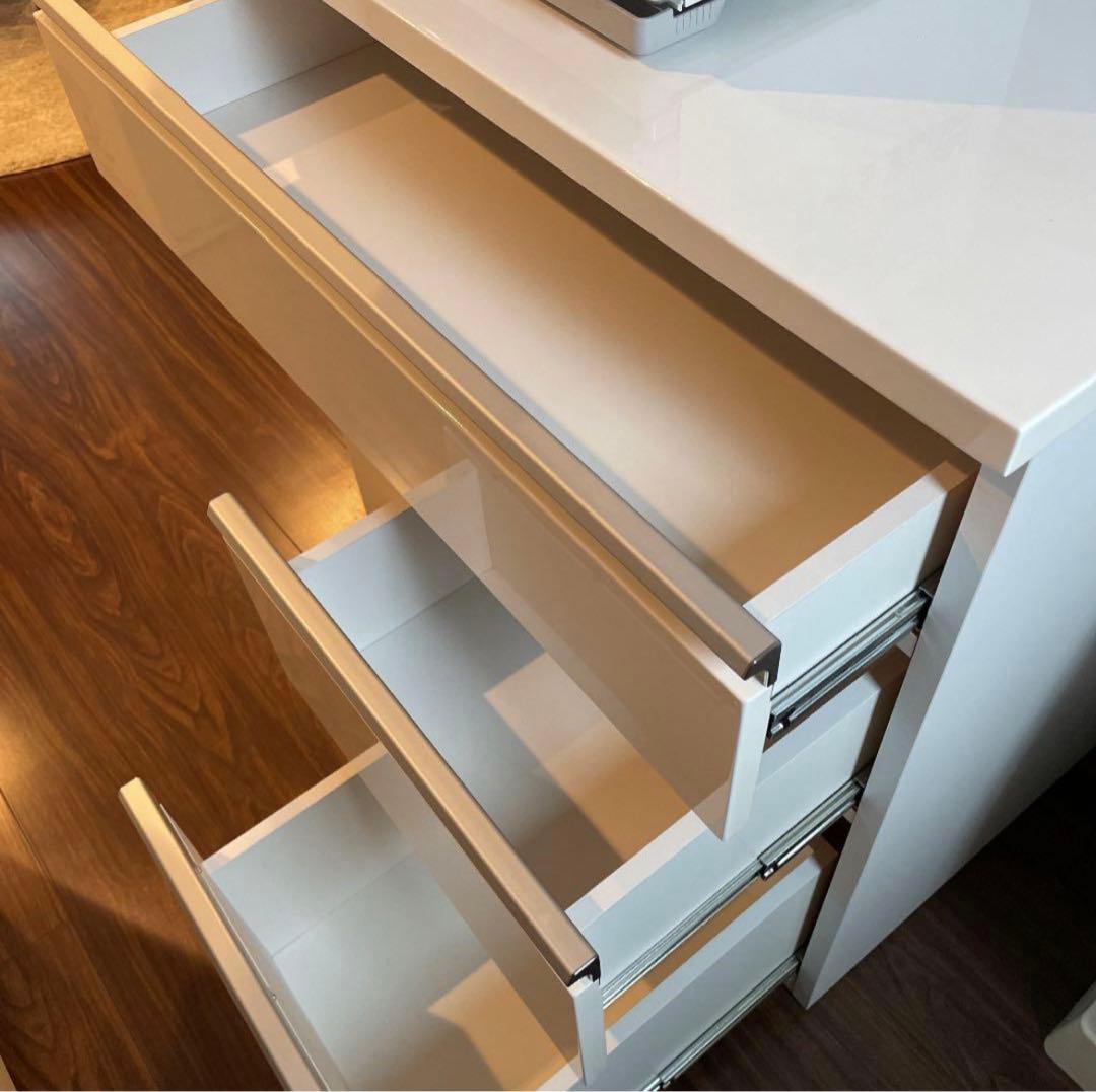 ニトリ キッチンカウンター「キューリー」シリーズ 食器棚