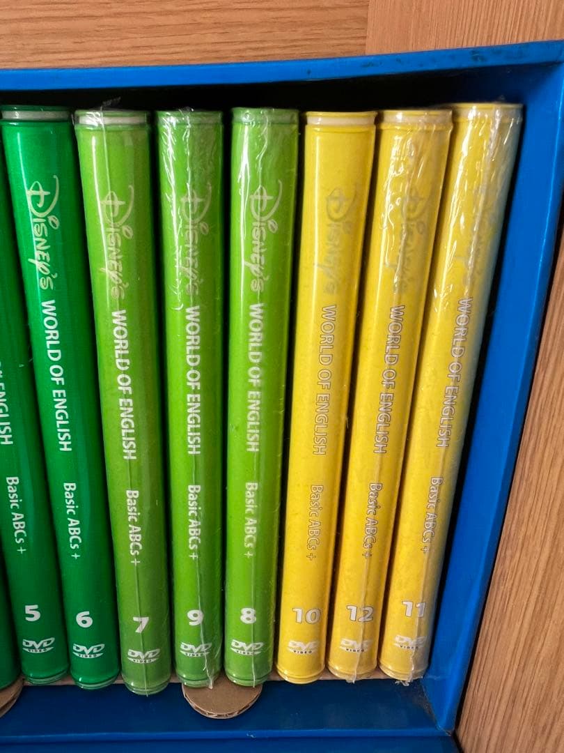 DWEディズニー英語システム シングアロングセット　本、CD，DVD