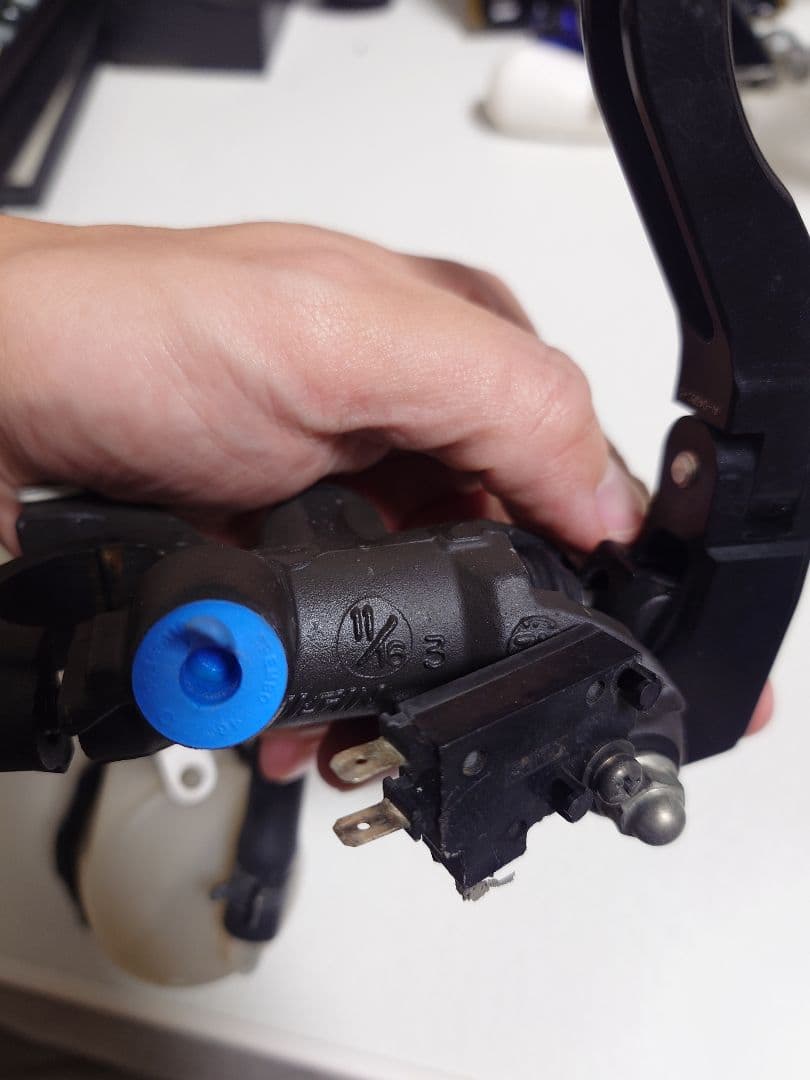 cbr1000rr 純正ブレーキマスター　activeレバー