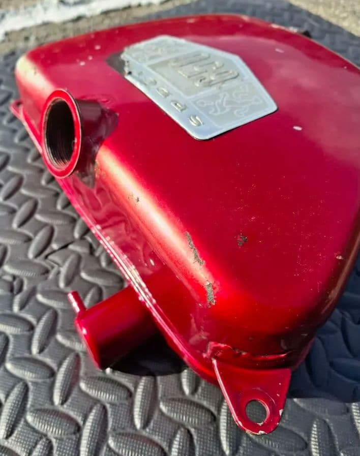 カワサキW1 650オイルタンク 赤