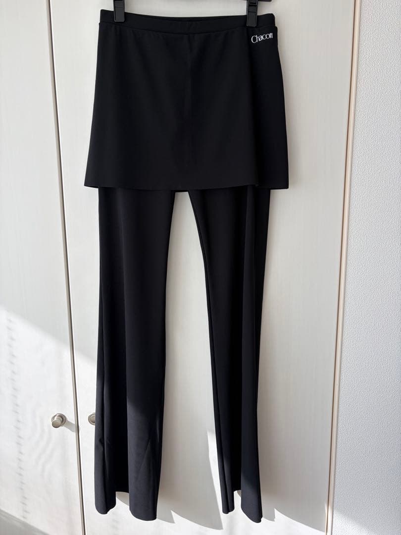 【新品未使用】チャコット スカート付きスパッツ