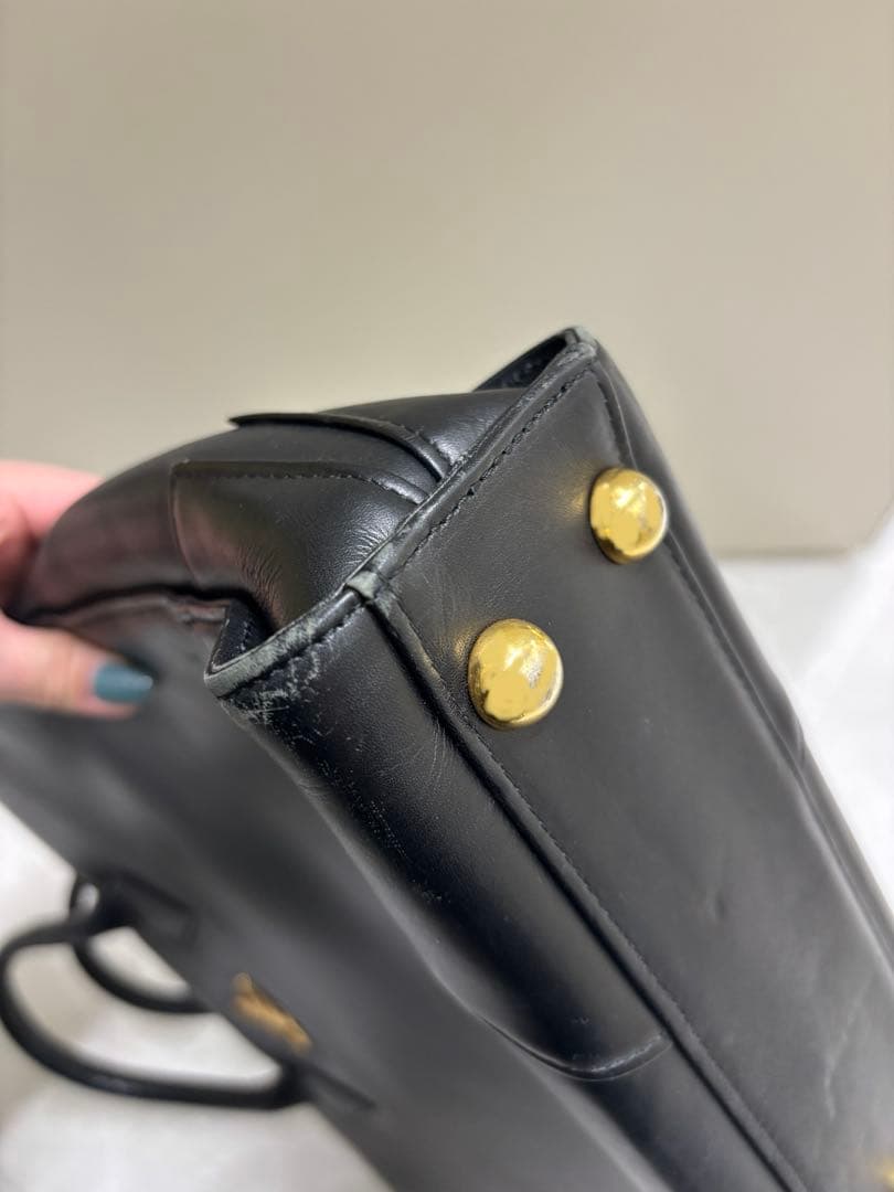 ヴィヴィアンウェストウッド 黒レザービジネスバッグ