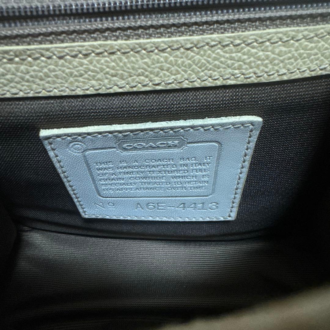 希少 オールドコーチ ショルダーバック 4413 ベージュ ゴールド金具