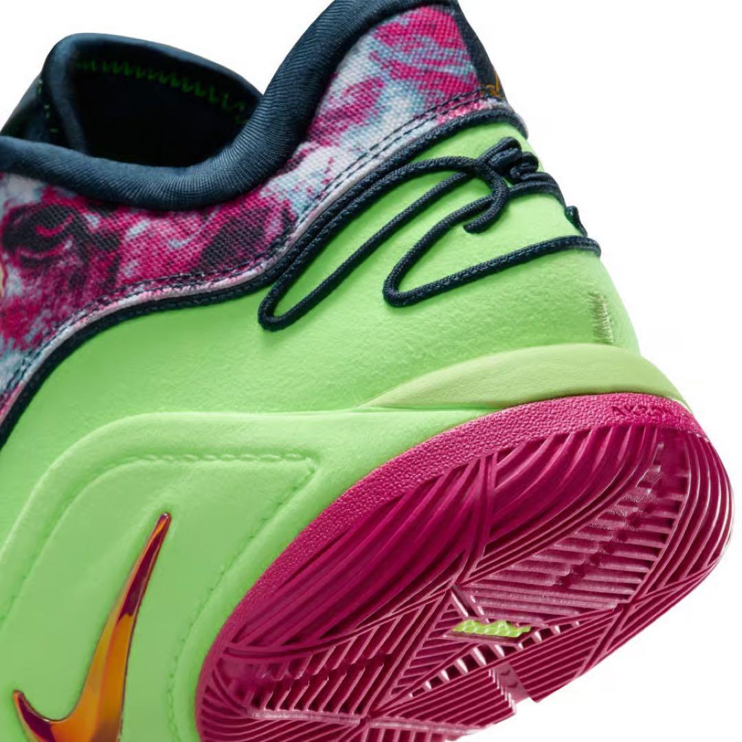 NIKE LEBRON XXⅡ BW EP