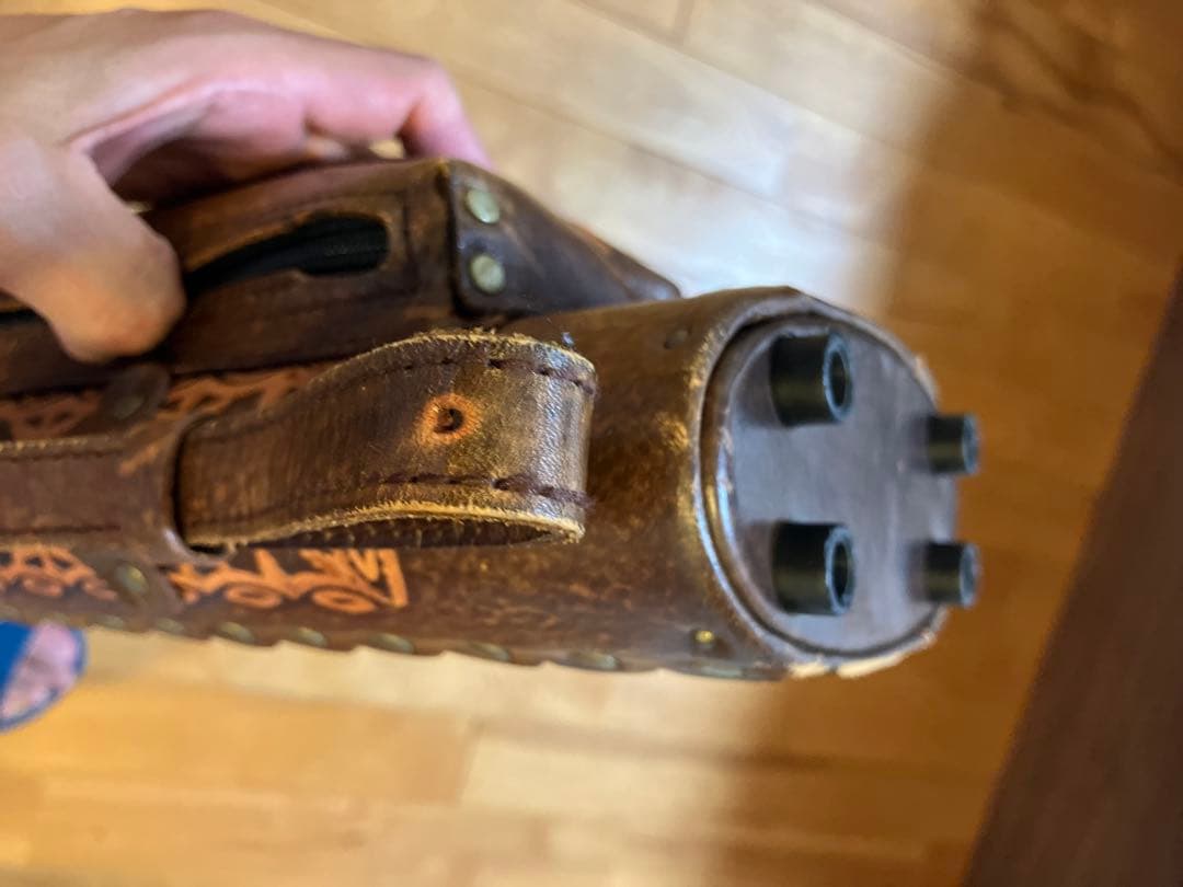 インストロークケース IST-24-DB-D01 クラシック（部品欠損あり）