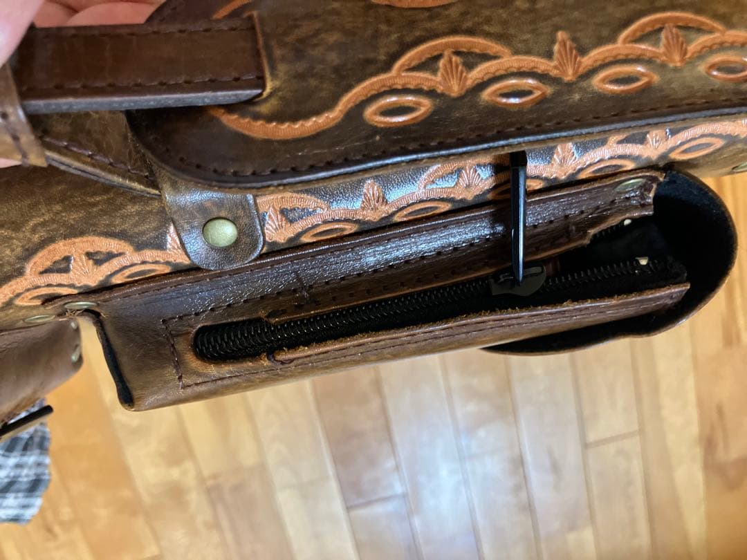 インストロークケース IST-24-DB-D01 クラシック（部品欠損あり）