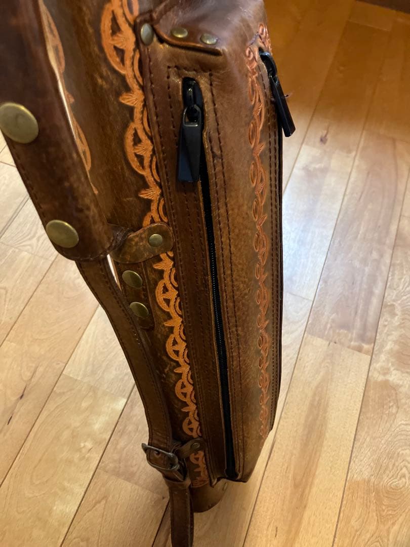 インストロークケース IST-24-DB-D01 クラシック（部品欠損あり）