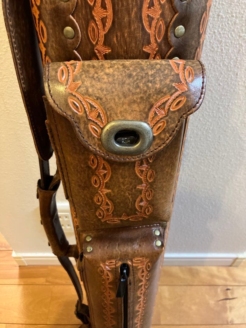 インストロークケース IST-24-DB-D01 クラシック（部品欠損あり）