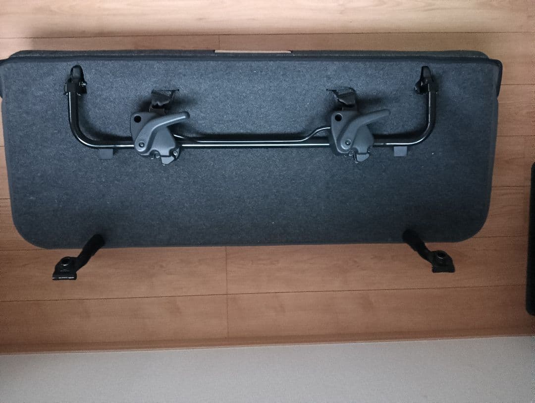 ハイエースリアシート200系DX 2019年製