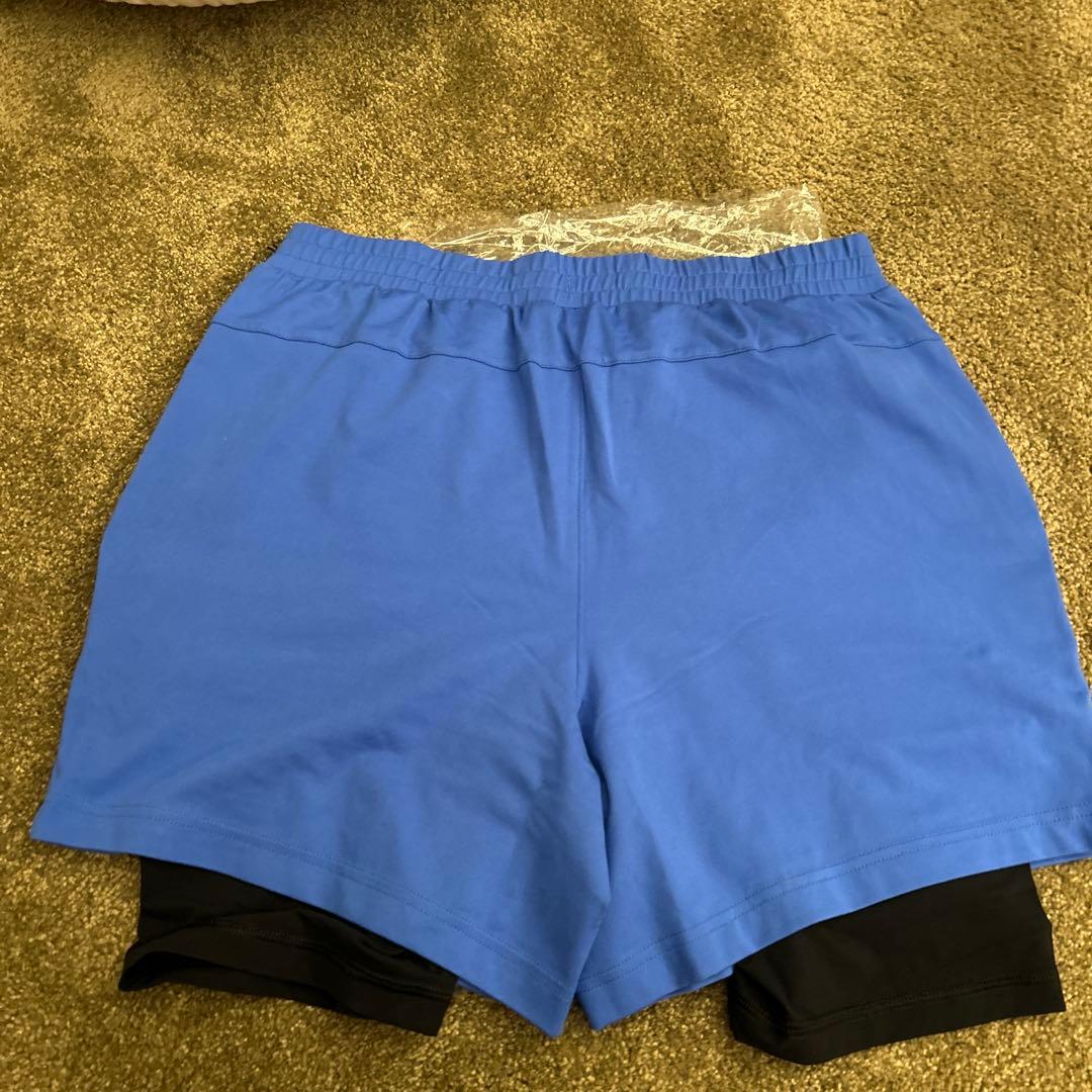 限定カラー‼️alo 青黒 ショートパンツ