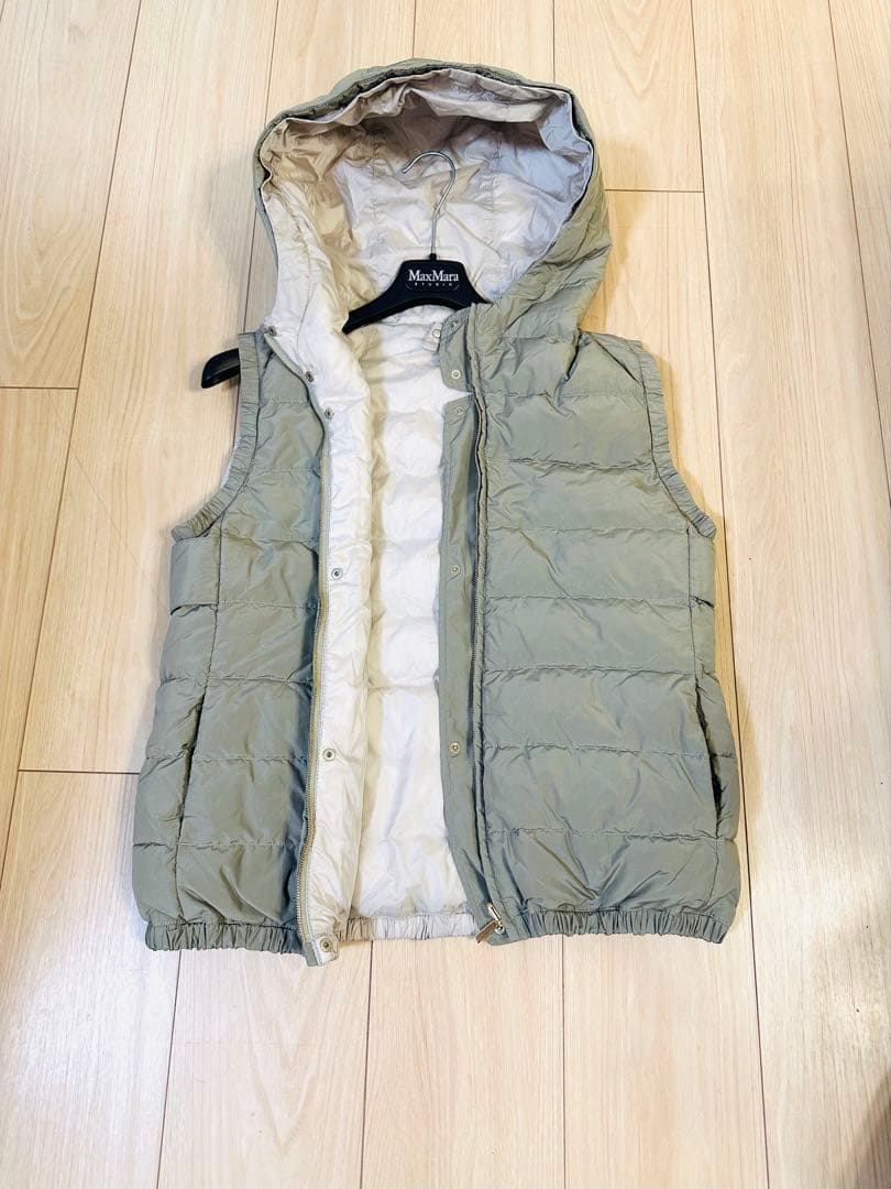 マックスマーラ‘SMaxMara☆フード付ダウンベスト軽量リバーシブル 42