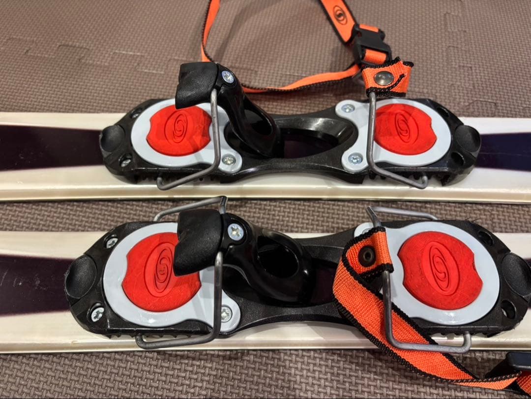 Hart スキー靴とSALOMONファンスキー板 セット