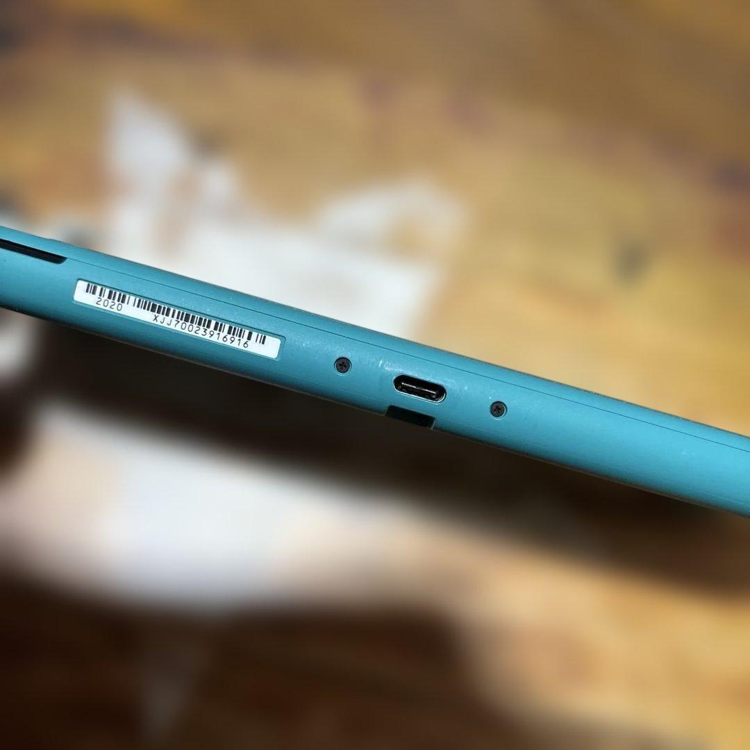 Nintendo Switch Lite ターコイズブルー スヌーピーカバー