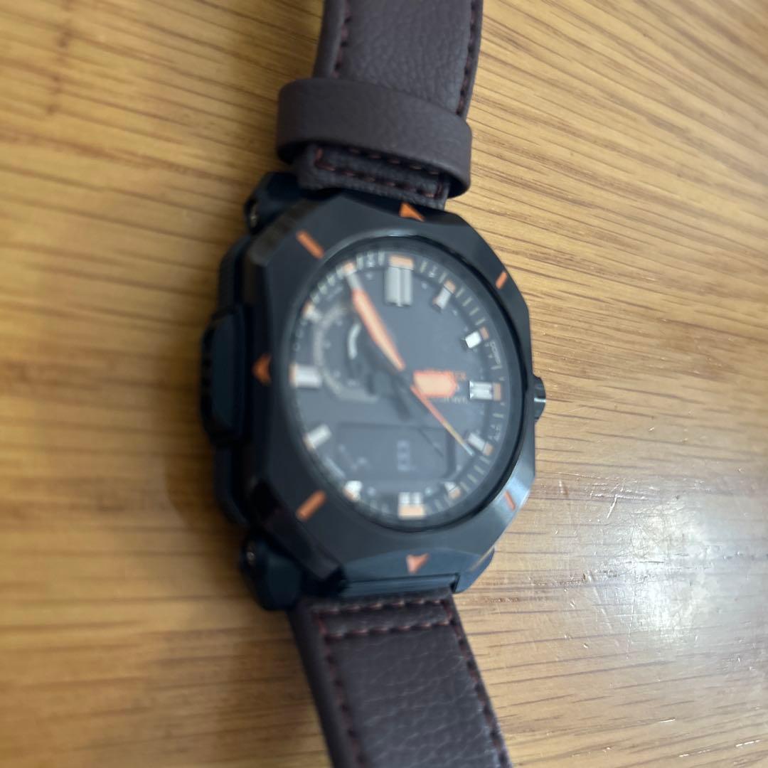 プロトレック　PRW-6900YL-5JF