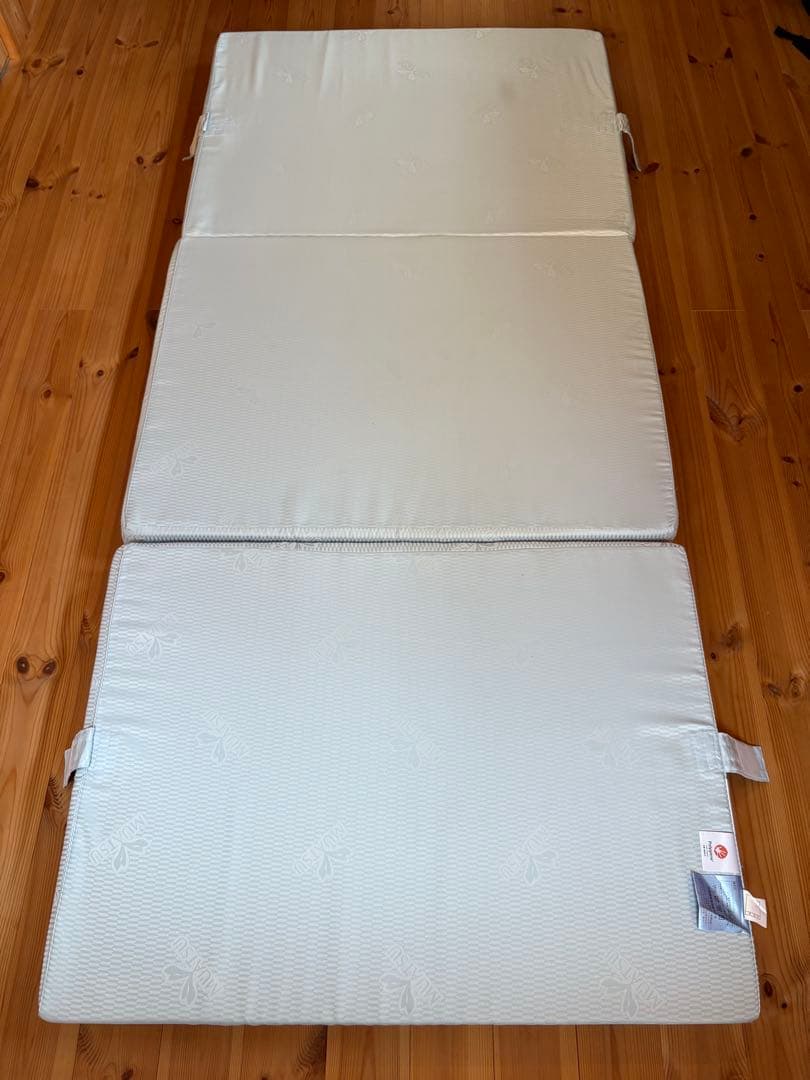 昭和西川折りたたみ式ムアツマットレス　シングル