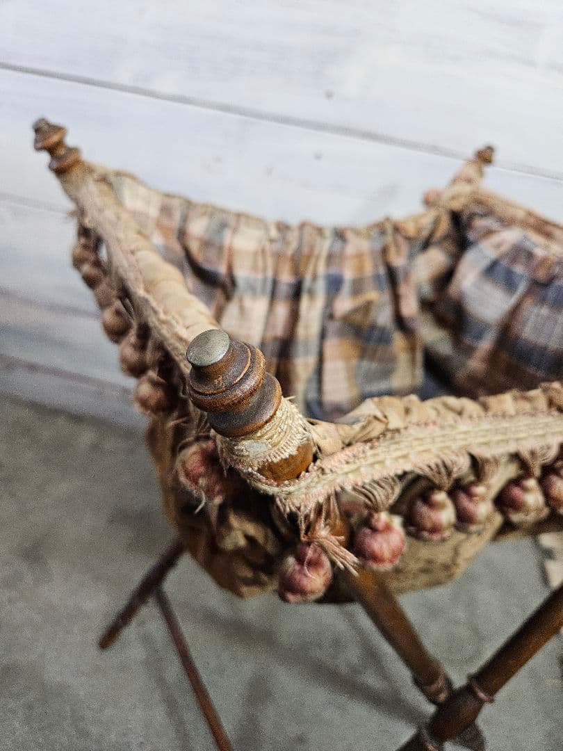 フランスアンティーク ソーイングスタンド 木製×ファブリック フリンジ 小物入れ