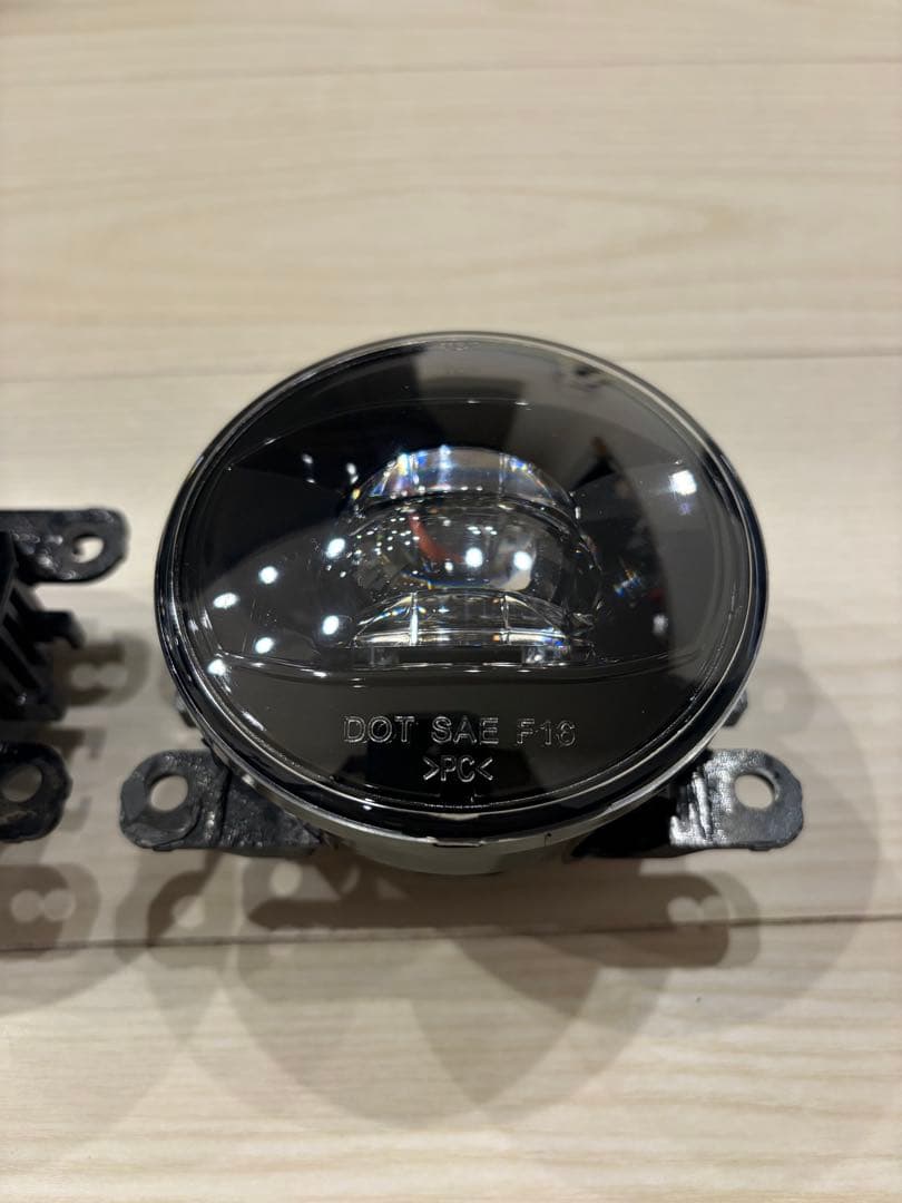 ショウワガレージ LEDフォグランプ イエロー インナーブラック　ジムニーなど