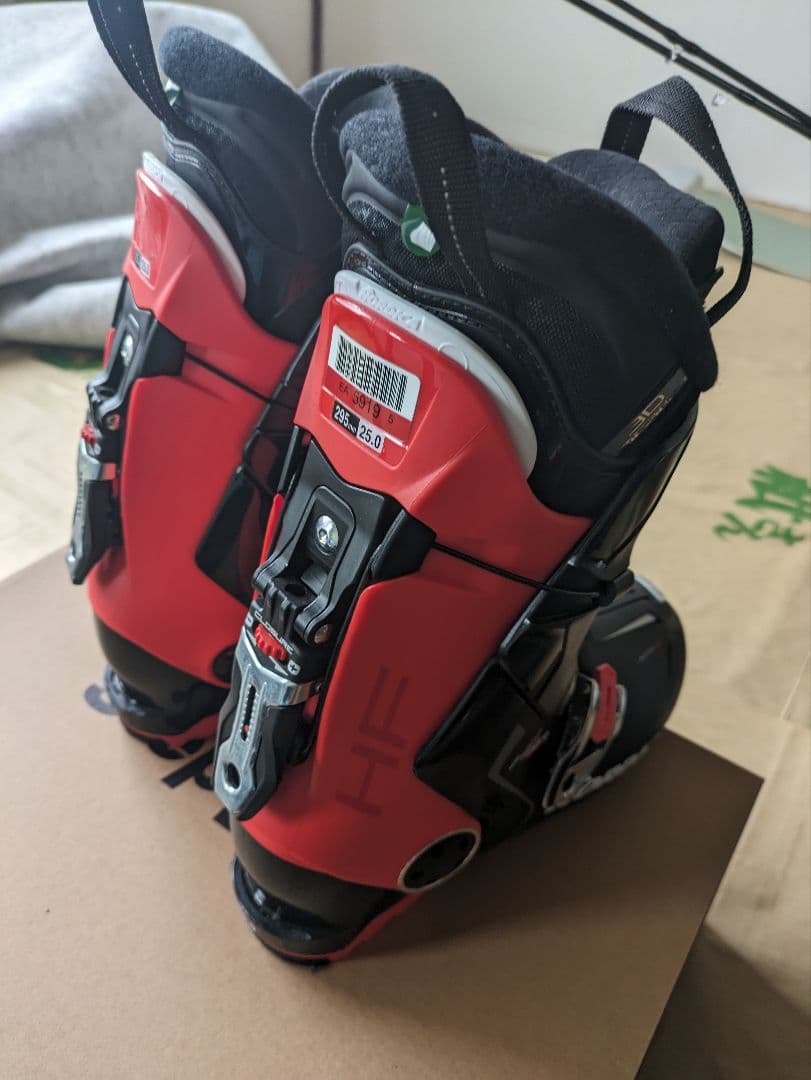 Nordica HF90R 25cm スキーブーツ 2023