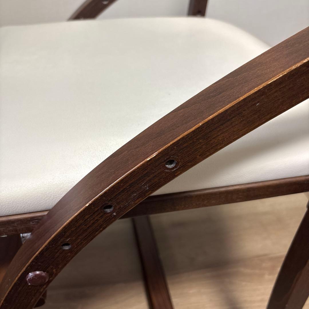 カリモク　デスクチェア　学習椅子　モカブラウン　XT2401IK