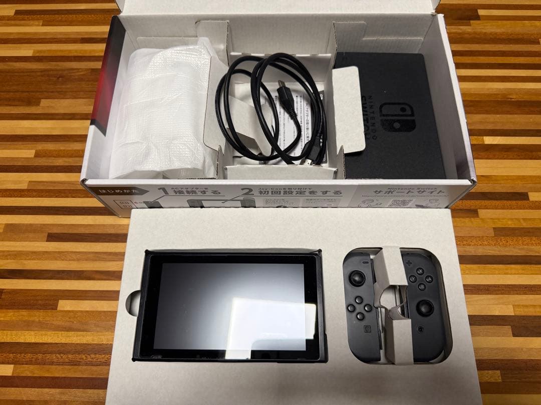 switch本体　箱付き　Nintendo
