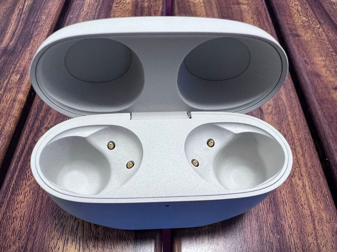 ソニー WF-1000XM5 プラチナシルバー イヤホンのみ作動