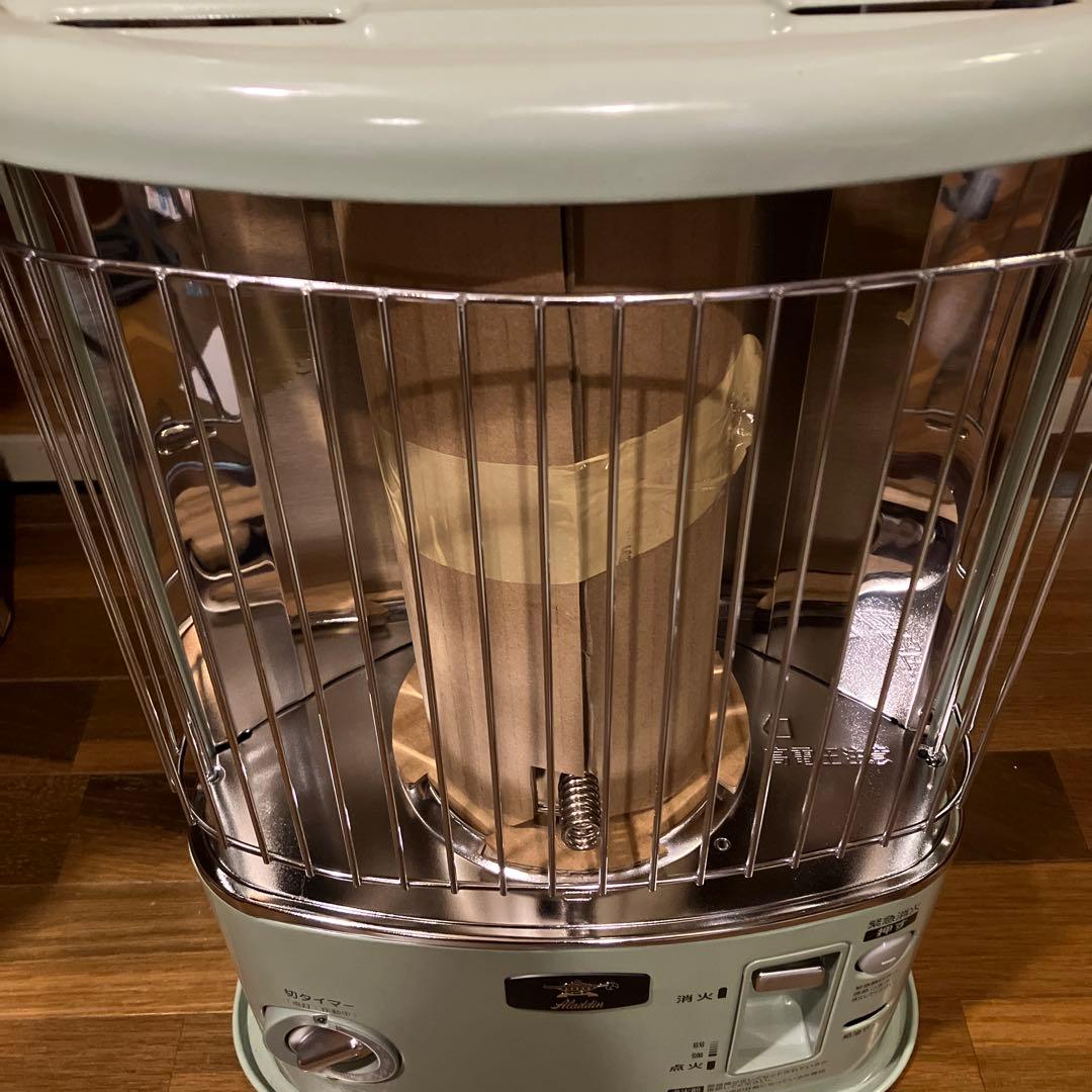 【未使用品】2022年製アラジン石油ストーブCAP－U289（G）新品開封品