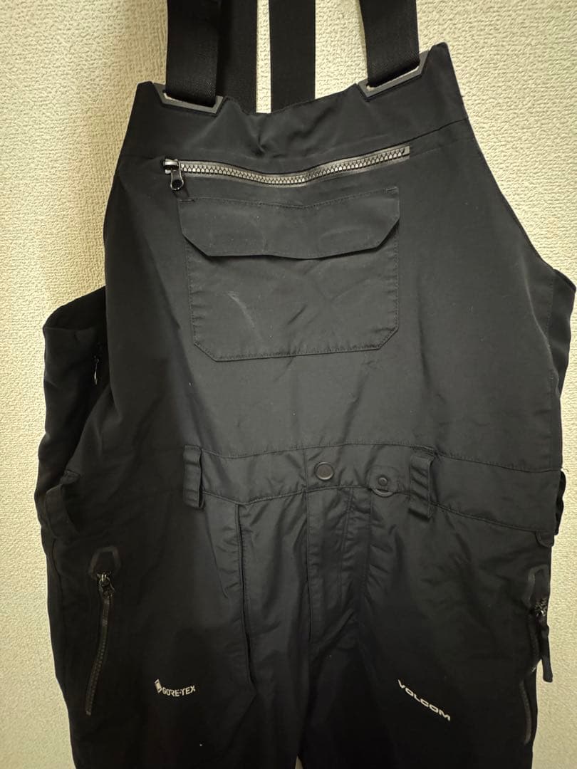 【GORE-TEX】VOLCOM ビブパンツ　黒 Lサイズ