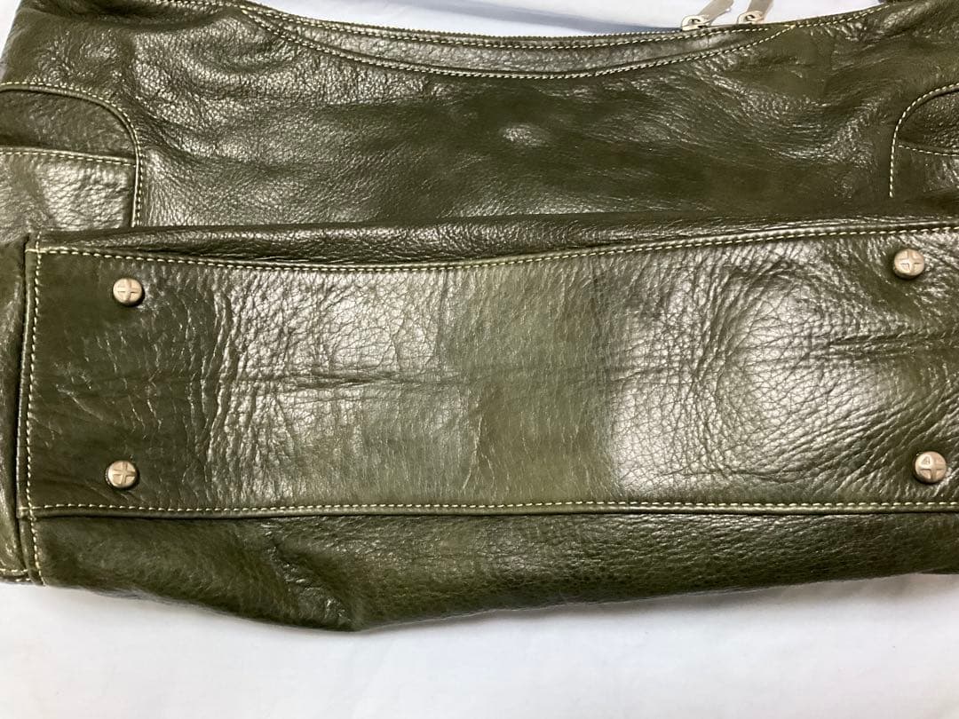 アニアリ　ショルダーバック　2WAY　大容量　グリーン　未使用