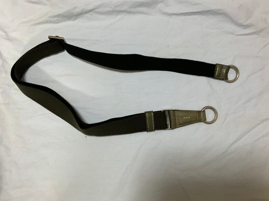 アニアリ　ショルダーバック　2WAY　大容量　グリーン　未使用