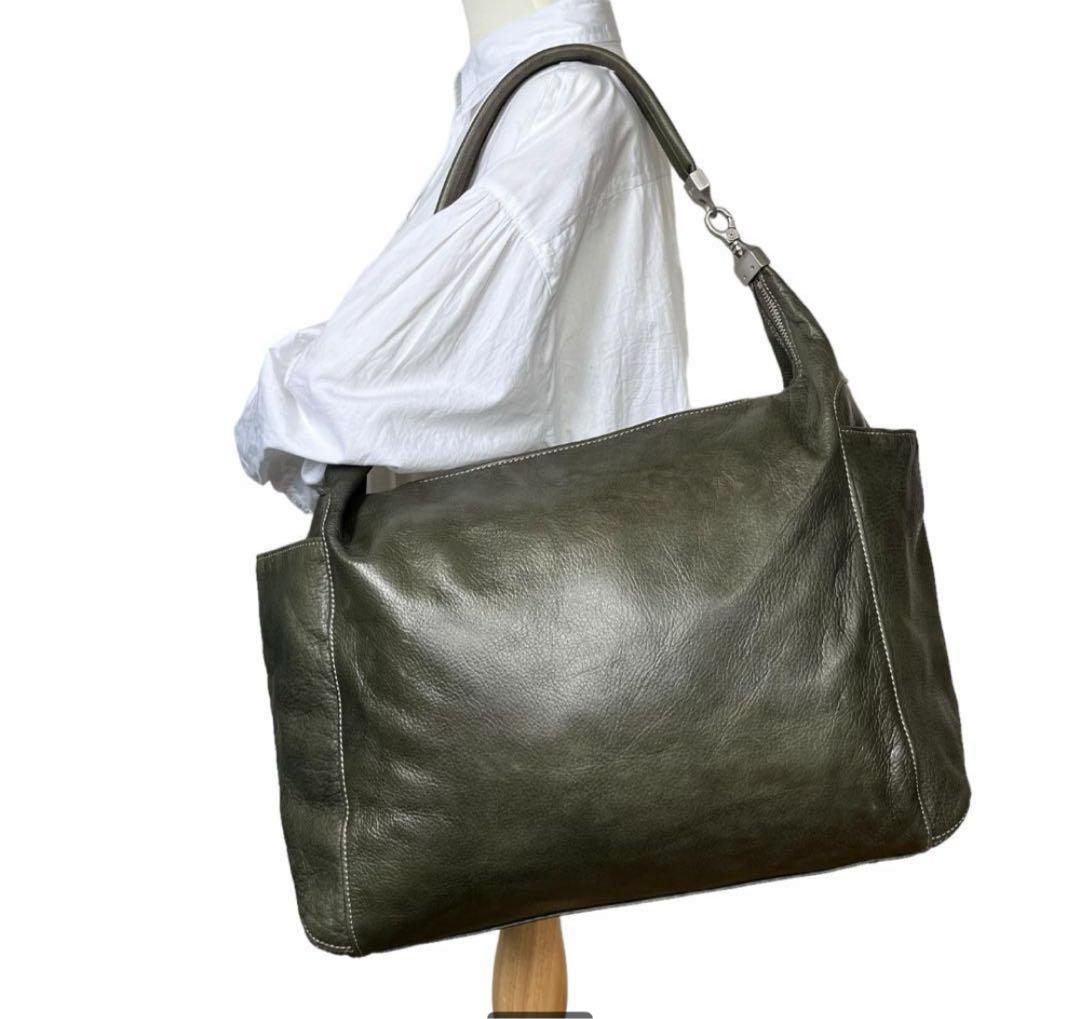 アニアリ　ショルダーバック　2WAY　大容量　グリーン　未使用