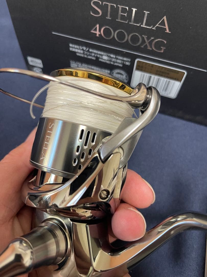 SHIMANO 18STELLA 4000XG LIVREカスタムノブ