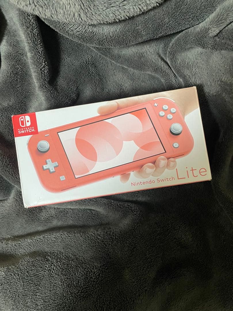 Nintendo Switch Lite コーラル　本体　箱付き　スイッチライト