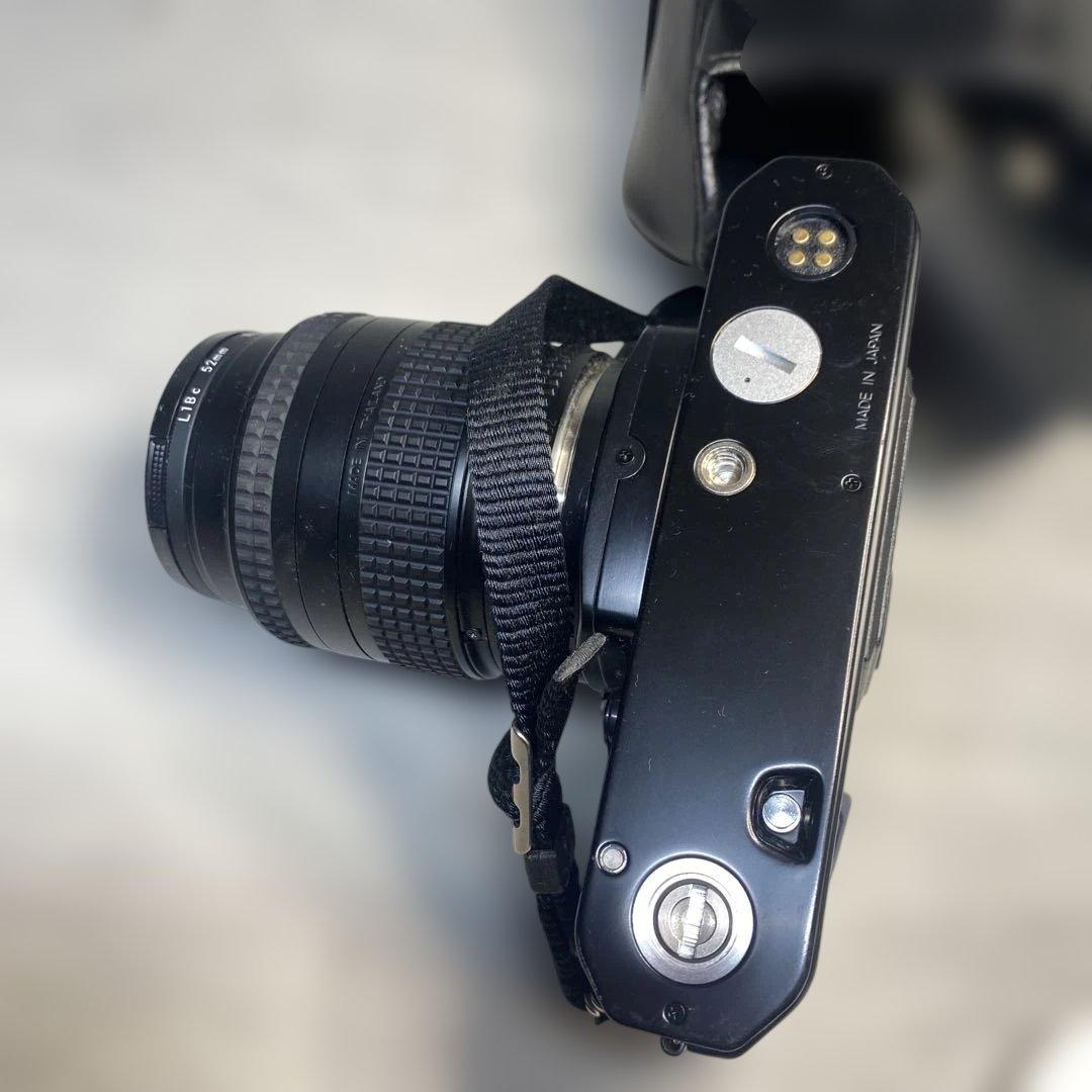 Nikon FM2 一眼レフカメラ 35-80mmレンズ付き