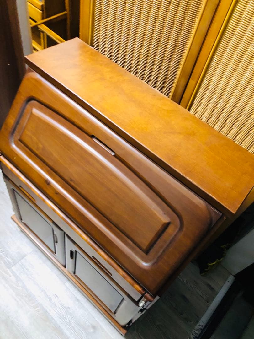 大雪木工　アンティーク　ライティングビューロー　木製　キャビネット　サイドボード