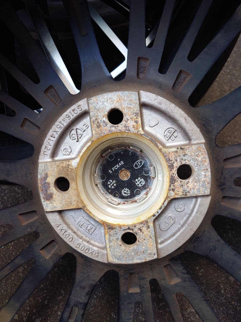 １５インチ　アルミホイール４本セット