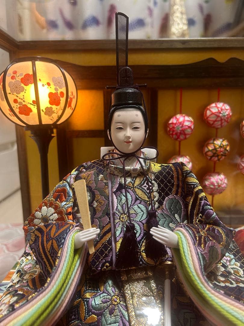 雛人形セット　ガラスケース入り　オルゴール付き