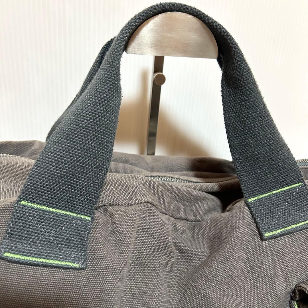 【完売品】CUNE キャンバスショルダーバッグ うさぎいっぱい ポケット多数