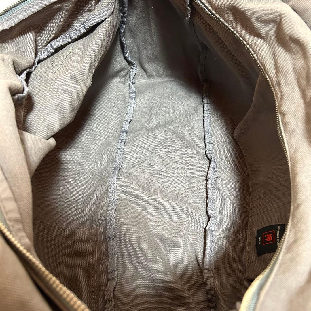 【完売品】CUNE キャンバスショルダーバッグ うさぎいっぱい ポケット多数