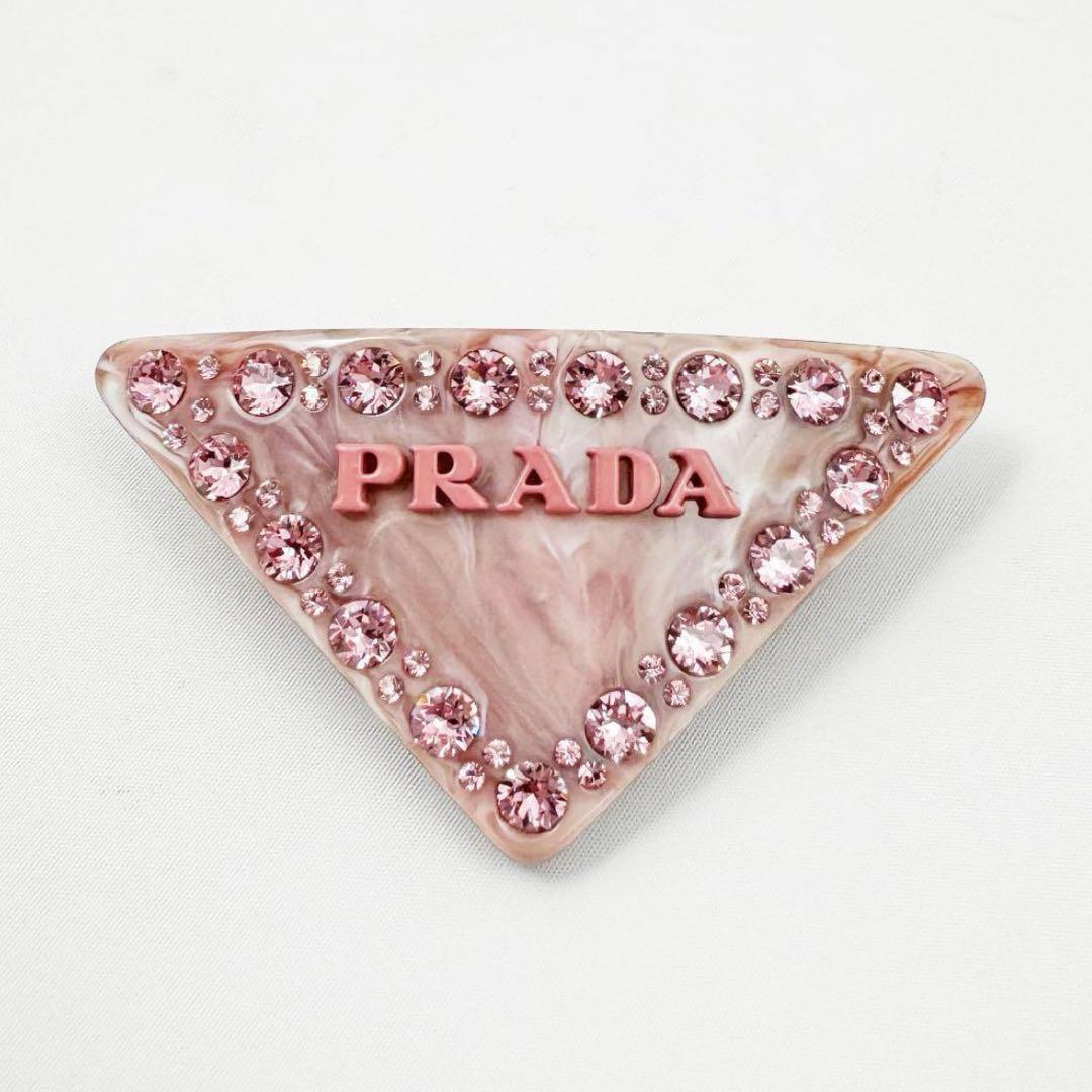 未使用☆正規品　プラダ ヘアクリップ バレッタ　ヘアアクセ　三角　ロゴ　ビジュー