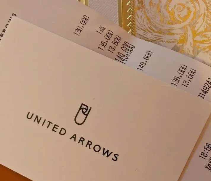 クロムハーツ タイニーCHクロスフープピアス