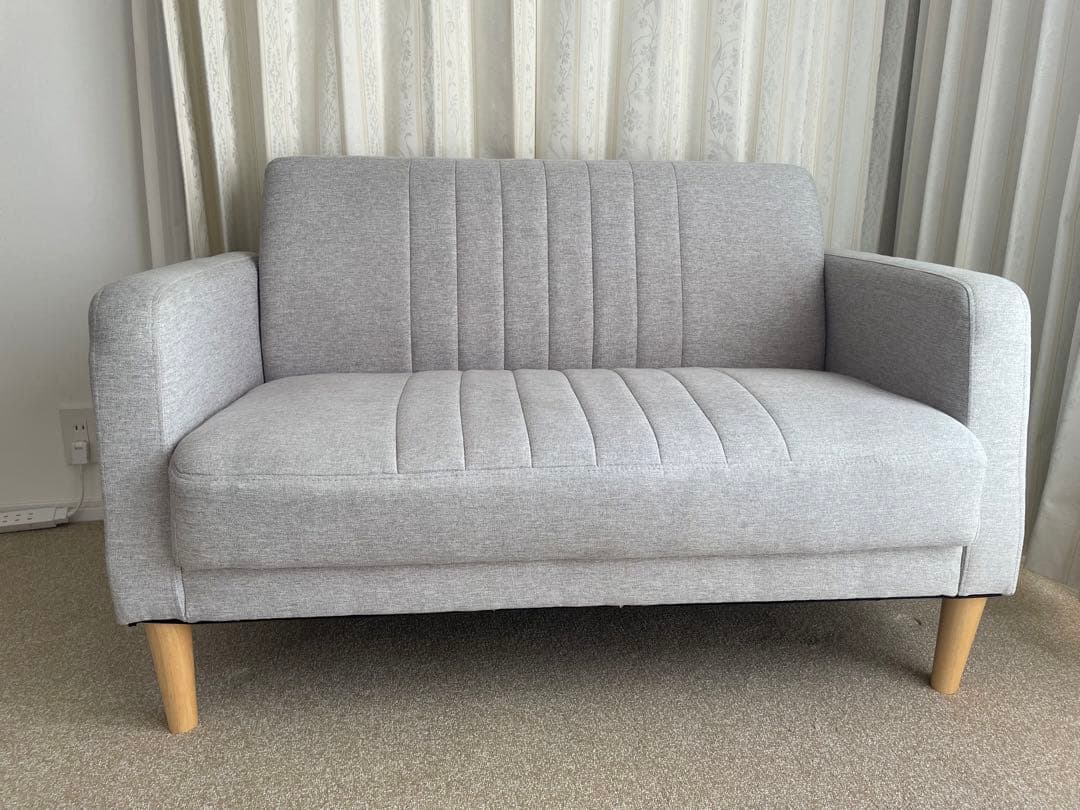 グレー ストライプデザイン ソファ