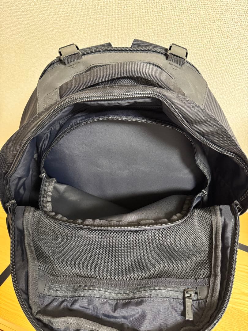 直営店購入MONOLITH　BACKPACK　PRO　M