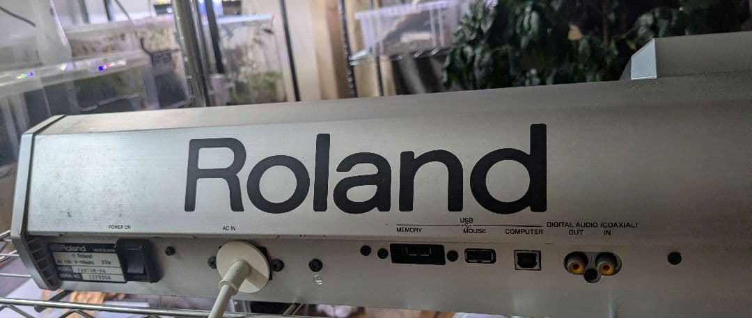 Roland Fantom G6 シンセサイザー 本体